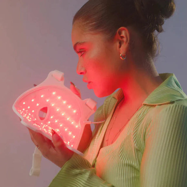 Omnilux Contour Face - PREORDER ETA Late June Omnilux 